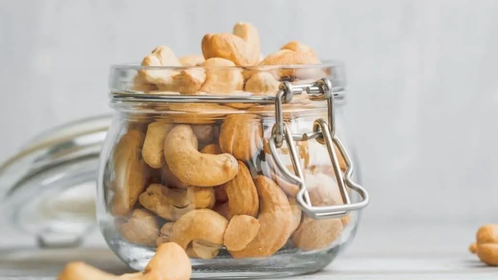 How Much Zinc in Cashew Nuts