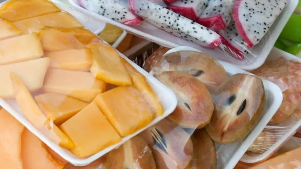 Can I Pack Fruit in My Checked Luggage