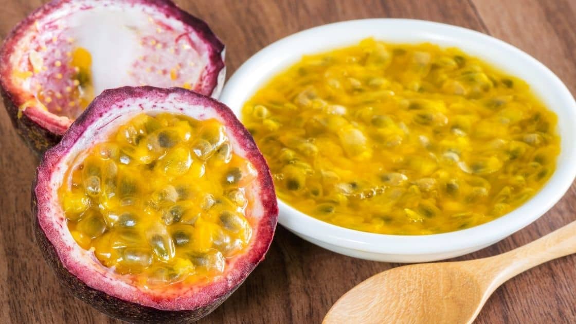 What Is The Benefit Of Eating Passion Fruit? [Safe Amount Per Day]