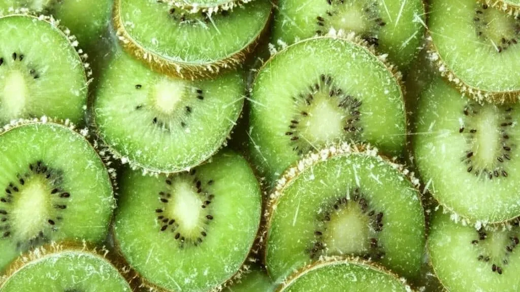 How Long Does Frozen Kiwi Last