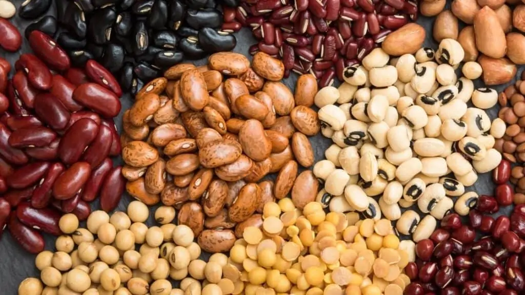 How much sugar do legumes have