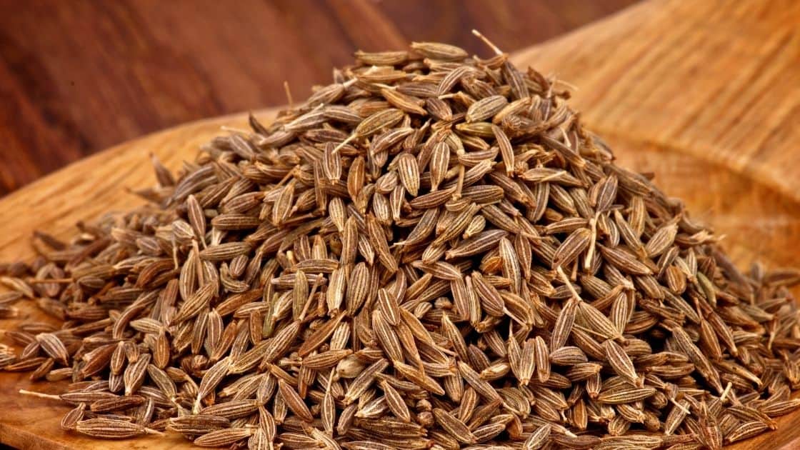 Can I Eat Cumin Seeds Raw? [Nutrients & Mineral Benefits]