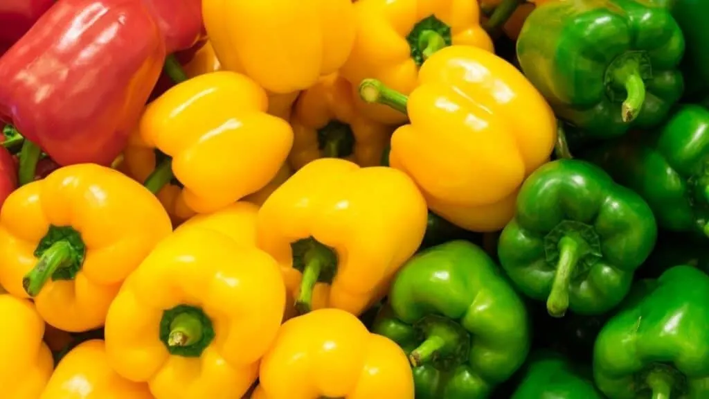 Which color bell pepper is the healthiest