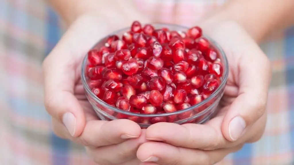 Can I Freeze Pomegranate Seeds