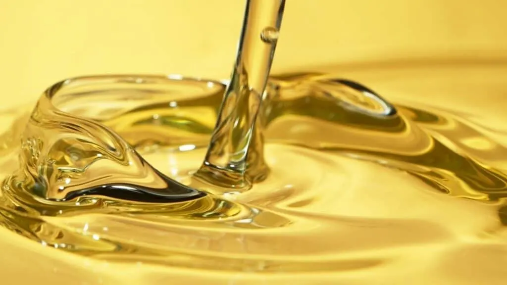 How to tell if vegetable or olive oil has gone bad