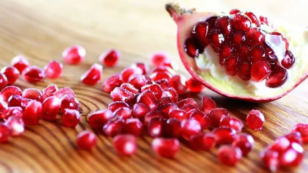 Pomegranate Seeds Calories