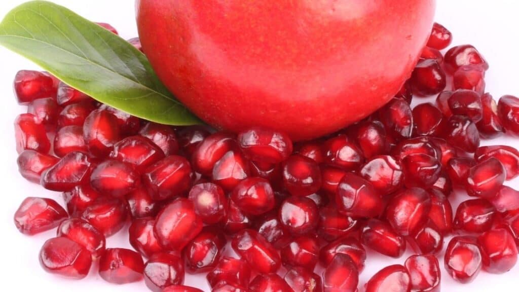What Are The Benefits Of Eating Pomegranate Seeds