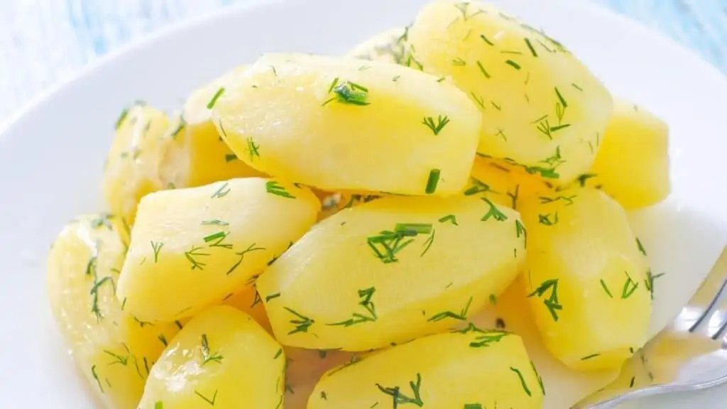 Baked Potato vs Boiled Potato Calories