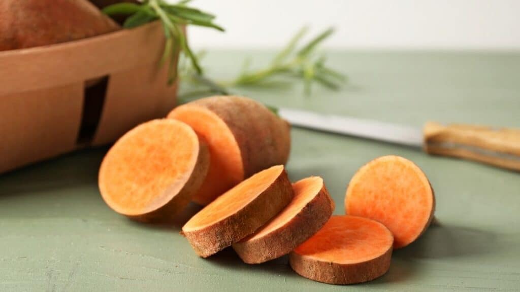 How do you keep sweet potatoes fresh after cutting
