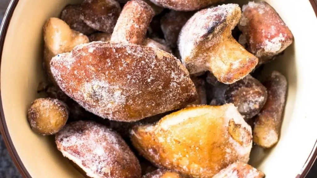 Can you use frozen mushrooms on pizza