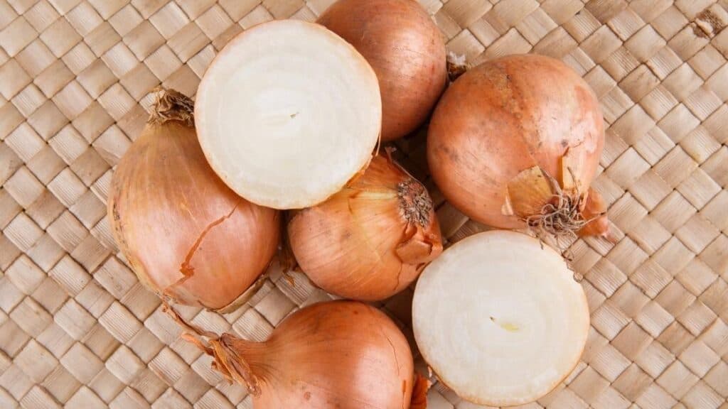 May aggravate symptoms of IBS