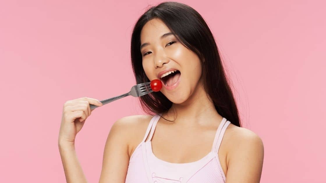 How Long Do Canned Tomatoes Last? [Expiry Date Tips]