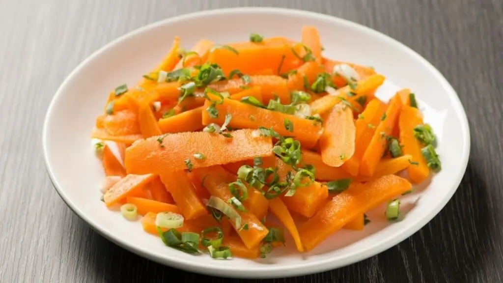 Do carrots lose nutrients when boiled