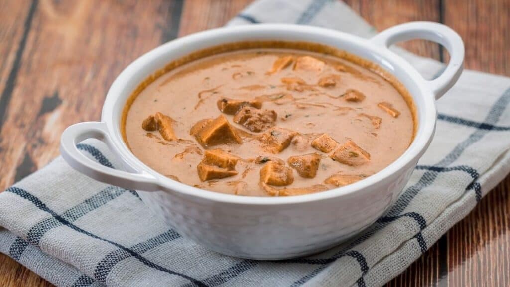 Can we eat mushroom and paneer together