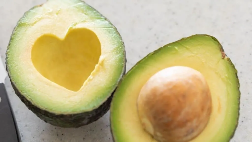 Are avocado pits poisonous