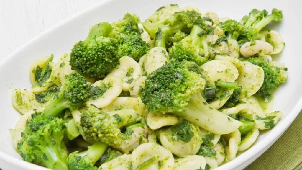 Does Broccoli Give You Smelly Gas?