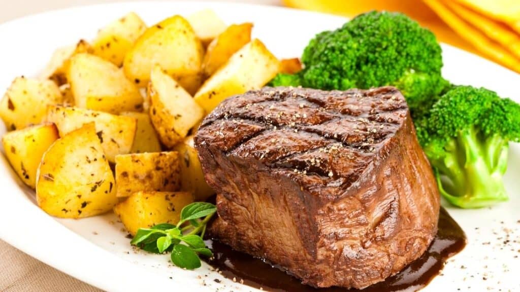 How Much Protein In Broccoli vs Steak?