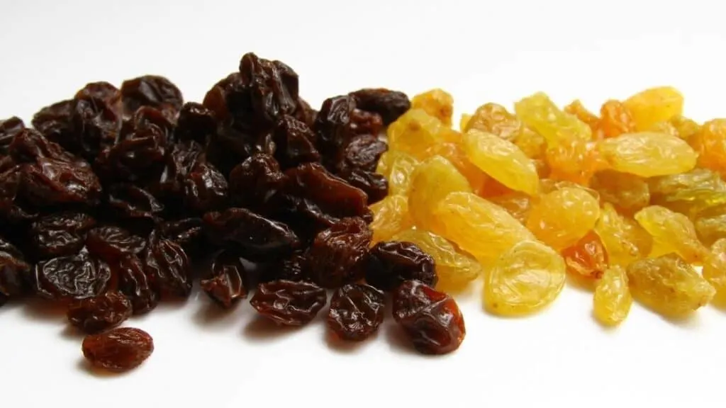 Are Raisins Hard On Your Stomach