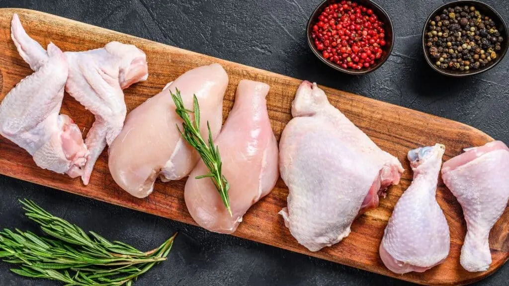 Does Organic Chicken Smell Like Rotten Eggs