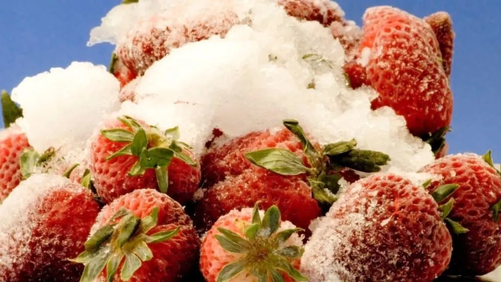 How Long Does It Take For Frozen Strawberries To Thaw At Room Temperature?