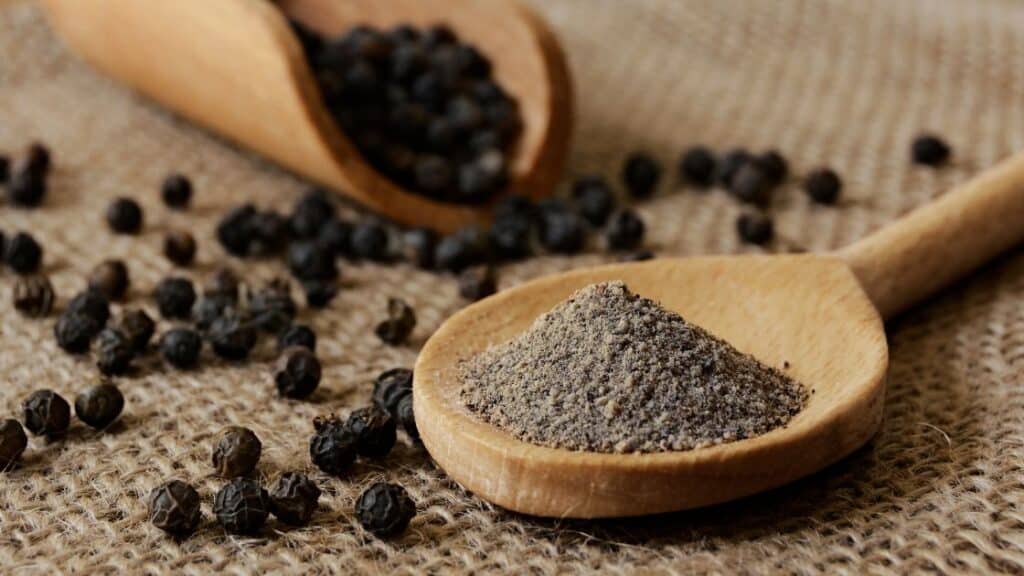 What Are The Benefits Of Eating Black Pepper?