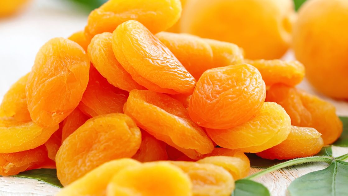 Can Dried Apricots Give You Diarrhea? (ONLY When..)