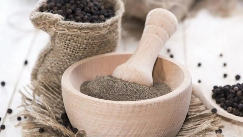 What Happens If You Eat A Lot Of Pepper?