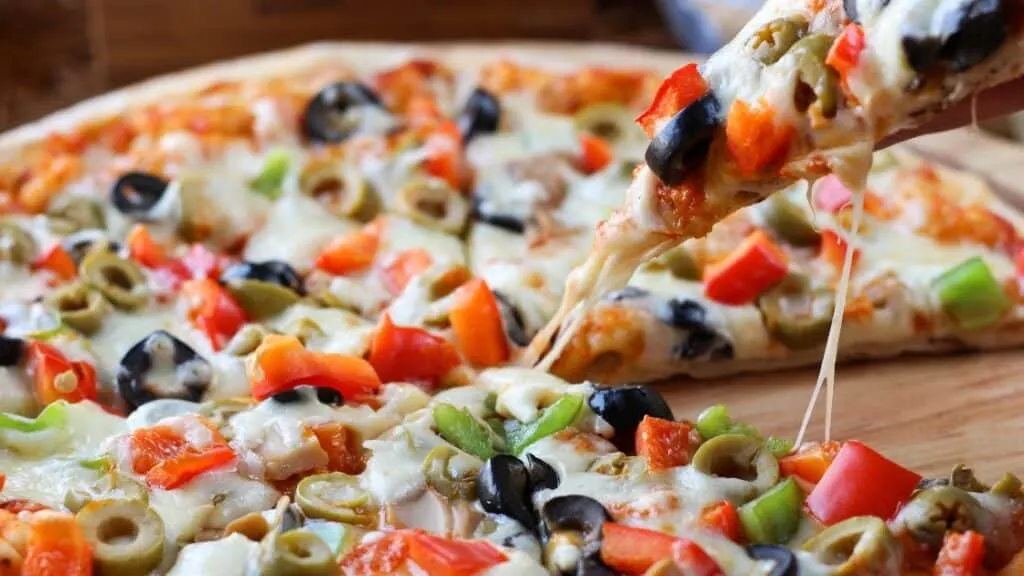 Can I Eat Pizza While Intermittent Fasting?