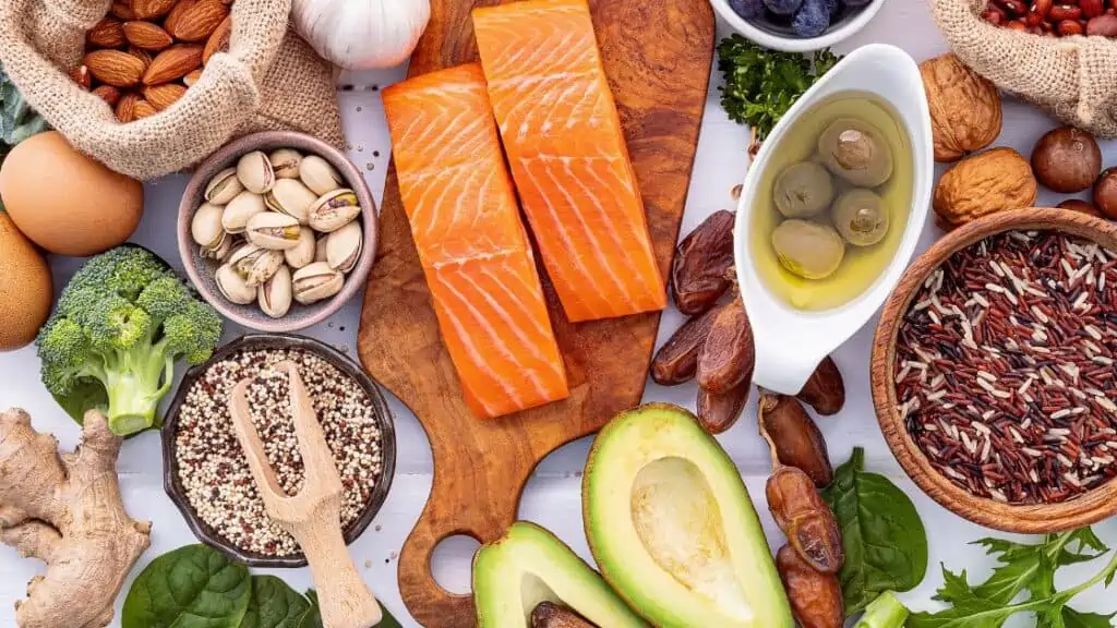 Can I Eat What I Want On The 16 8 Diet?