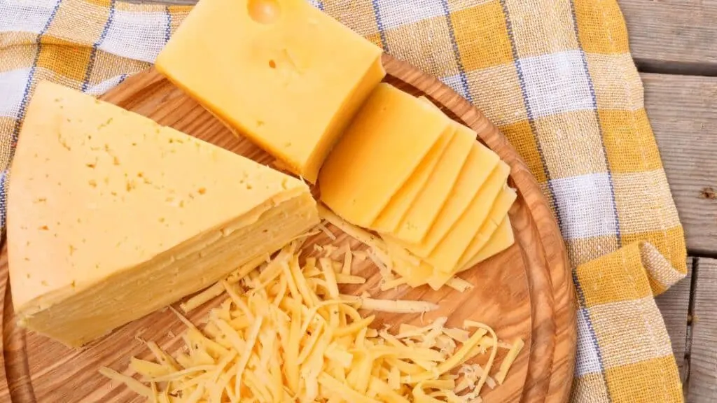 Eating Cheese On The Ketogenic Diet